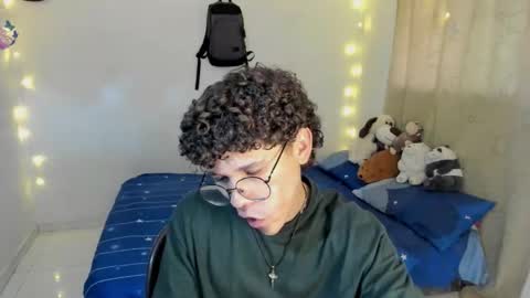 Tom Blue online show from 12-02-25, 07:31