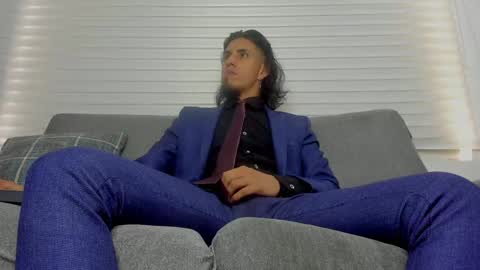 Snapshot of tom_blunt96 chatting on 12-07-24, 03:08 TOM online show from 12-07-24, 03:08