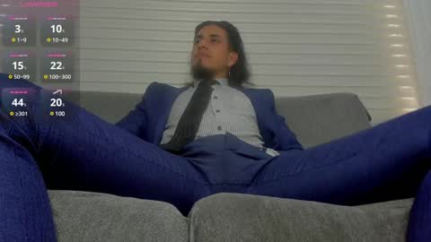 Snapshot of tom_blunt96 chatting on 12-24-24, 05:55 TOM online show from 12-24-24, 05:55