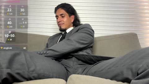 Snapshot of tom_blunt96 chatting on 01-10-25, 02:34 TOM online show from 01-10-25, 02:34