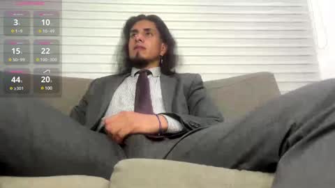 Snapshot of tom_blunt96 chatting on 01-17-25, 05:11 TOM online show from 01-17-25, 05:11