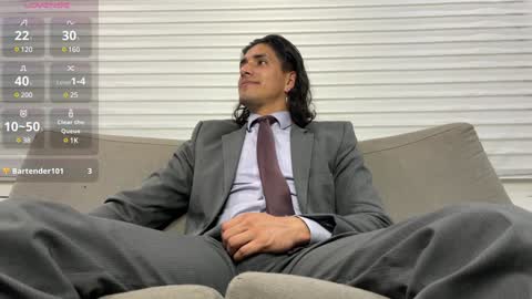 Snapshot of tom_blunt96 chatting on 02-06-25, 08:07 TOM online show from 02-06-25, 08:07