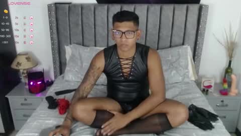 Tom online show from 12-21-24, 07:38