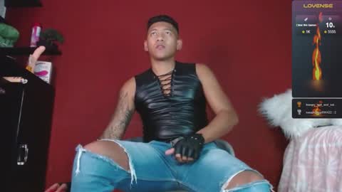 Tom online show from 02-23-25, 01:35