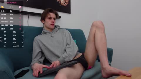 Snapshot of tom_chance chatting on 01-30-25, 11:02 tom online show from 01-30-25, 11:02