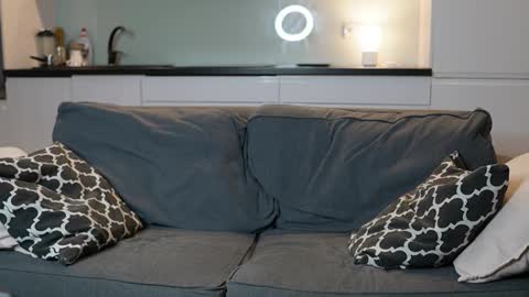 Tom online show from 11-07-25, 06:41