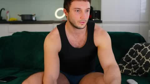 Tom online show from 04-19-26, 07:40