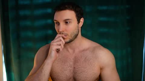 Tom online show from 04-25-26, 06:16