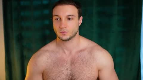 Snapshot of tom_fordd chatting on 05-14-26, 05:25 Tom online show from 05-14-26, 05:25