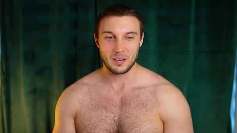 Snapshot of tom_fordd chatting on 05-31-26, 05:09 Tom online show from 05-31-26, 05:09