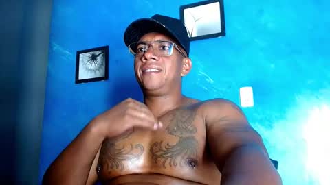 Tom Miller online show from 10-18-25, 01:41