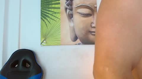 Tom muscle1 online show from 02-21-25, 04:16