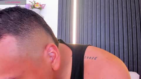 Tom muscle1 online show from 10-01-25, 12:00