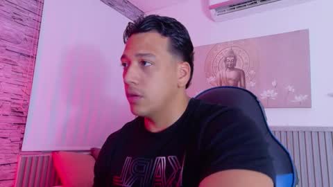 Tom muscle1 online show from 03-19-26, 11:58