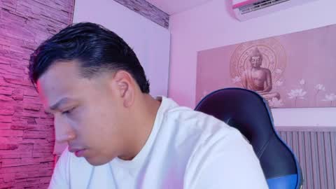 Tom muscle1 online show from 03-28-26, 12:05