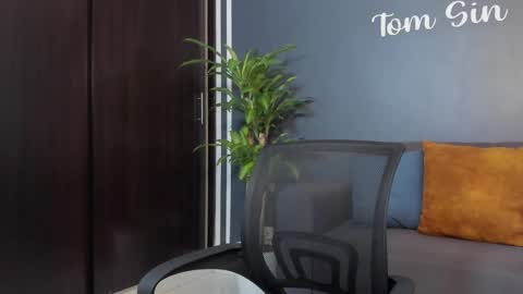 Tom Sin online show from 02-11-25, 09:35