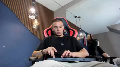 TOMAS online show from 06-12-26, 08:02