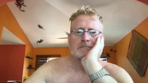 Hola online show from 09-18-25, 06:10