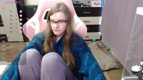 Snapshot of tomato_tease chatting on 03-24-26, 12:10 tomato_tease online show from 03-24-26, 12:10