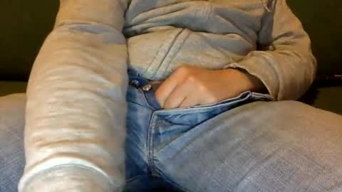 tombi125 online show from 03-12-25, 05:49