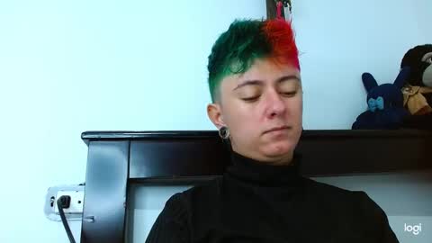 Blue online show from 02-16-25, 08:33