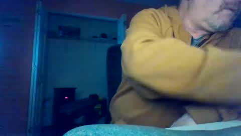 tomcat4848 online show from 02-02-25, 11:40