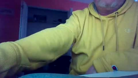 tomcat4848 online show from 02-04-25, 10:02