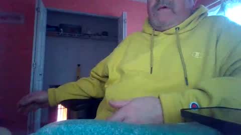 Snapshot of tomcat4848 chatting on 11-26-25, 05:25 tomcat4848 online show from 11-26-25, 05:25