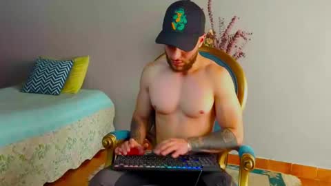 tomDavisXl online show from 09-15-25, 03:34