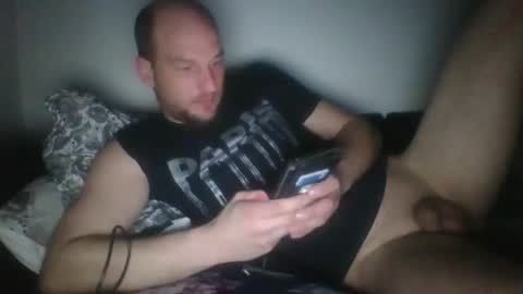 Snapshot of tome55555 chatting on 02-15-26, 02:08 tome55555 online show from 02-15-26, 02:08