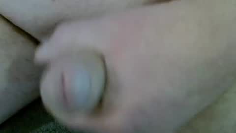 Snapshot of tomhotfun chatting on 09-16-25, 01:34 TOMHOTFUN online show from 09-16-25, 01:34