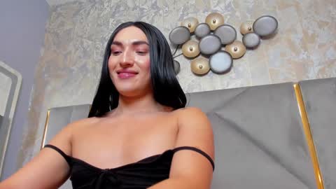 Snapshot of tomlondon_ chatting on 01-14-25, 05:56   online show from 01-14-25, 05:56