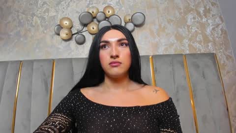 Snapshot of tomlondon_ chatting on 01-15-25, 06:08   online show from 01-15-25, 06:08