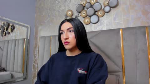 Snapshot of tomlondon_ chatting on 01-16-25, 11:48   online show from 01-16-25, 11:48