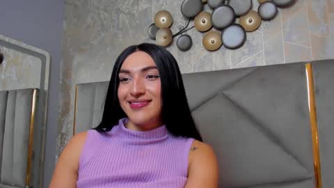 Snapshot of tomlondon_ chatting on 01-24-25, 03:55   online show from 01-24-25, 03:55