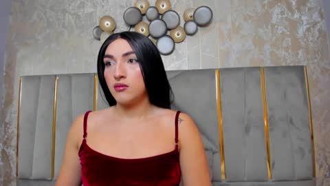 Snapshot of tomlondon_ chatting on 02-05-25, 11:44   online show from 02-05-25, 11:44
