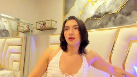 Snapshot of tomlondon_ chatting on 03-04-25, 11:40   online show from 03-04-25, 11:40