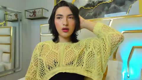 Snapshot of tomlondon_ chatting on 03-05-25, 11:38   online show from 03-05-25, 11:38