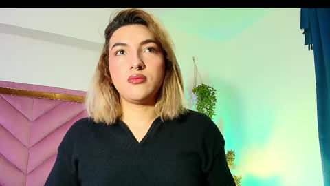 Snapshot of tomlondon_ chatting on 10-02-25, 11:39   online show from 10-02-25, 11:39