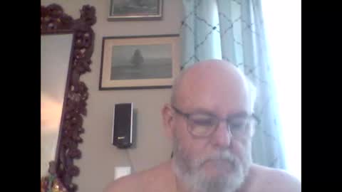 Snapshot of tommierose chatting on 12-06-24, 02:17 Tommie online show from 12-06-24, 02:17