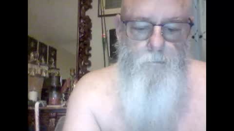 Snapshot of tommierose chatting on 10-06-25, 11:40 Tommie online show from 10-06-25, 11:40