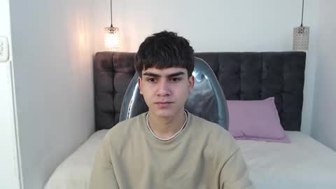 Tommy  online show from 01-08-25, 01:31