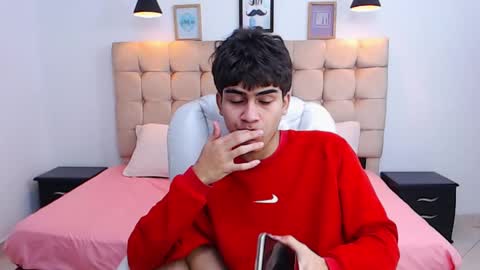 Tommy  online show from 01-22-25, 06:42