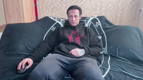Tommy and Katana online show from 03-01-25, 06:24