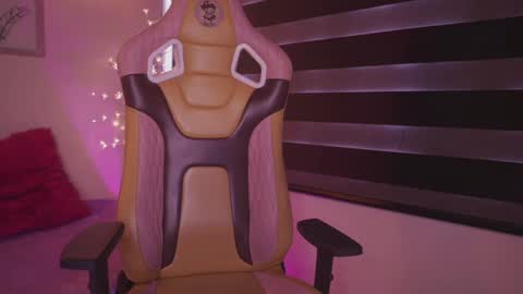 Blue  online show from 03-01-25, 07:48