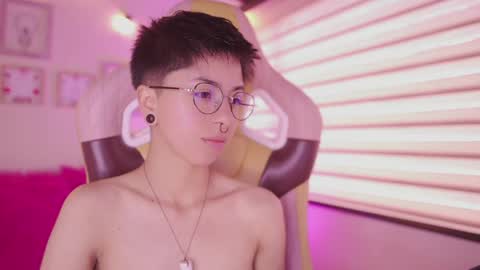 Blue  online show from 04-10-26, 02:00