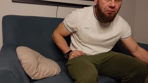  tommy burnzzz  online show from 01-22-25, 02:37