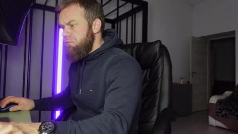  tommy burnzzz  online show from 03-04-25, 02:38