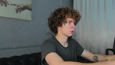 Tommy online show from 11-17-25, 02:56