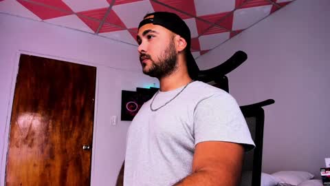 tommy_sccott online show from 01-17-25, 03:34